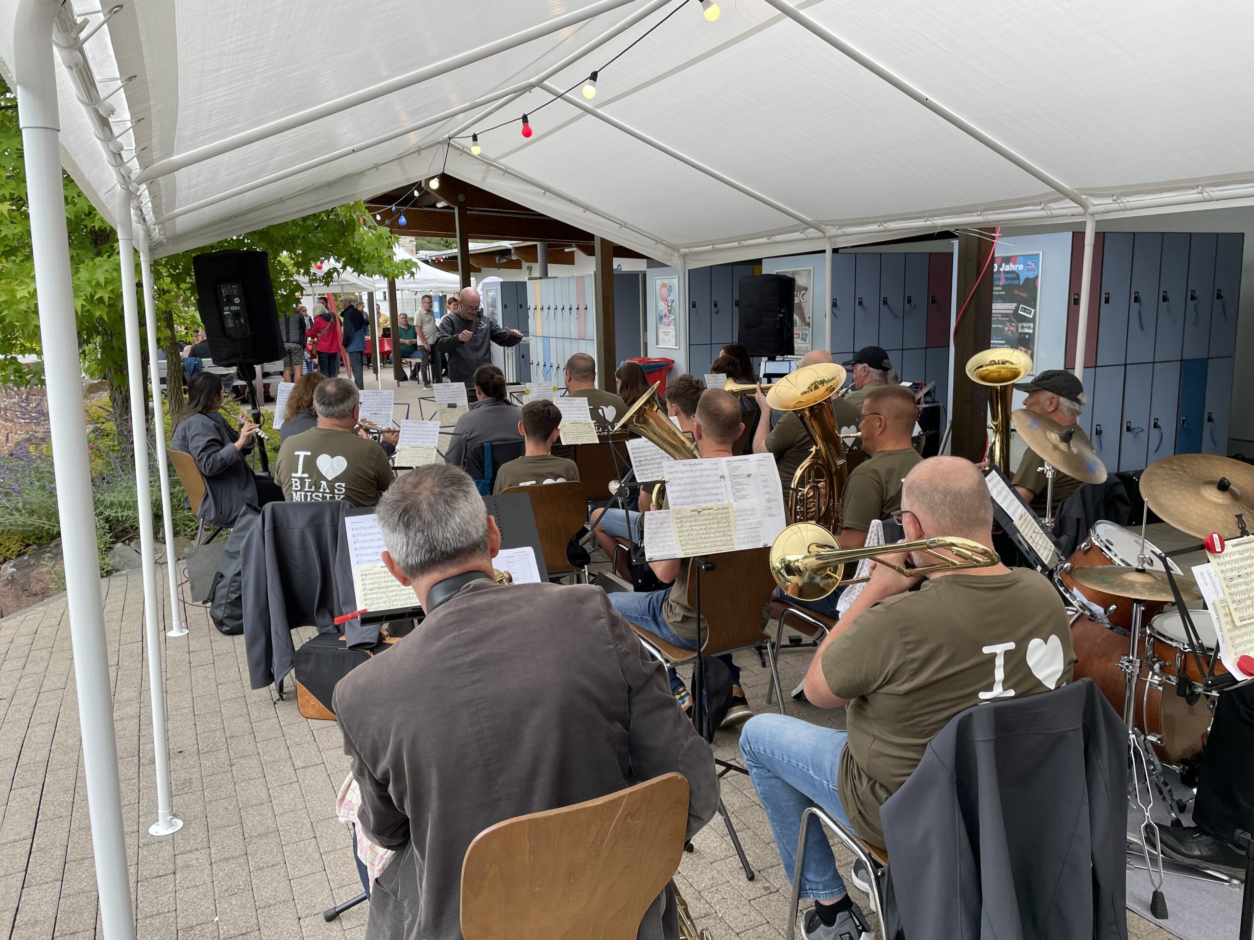 2025-08-03_Jubilaeum-Schwimmbad (4)